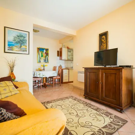 Apartman Silvana.1 *